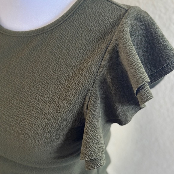SHEIN Olive Green Ruffle Sleeve Bodysuit - Picture 3 of 7